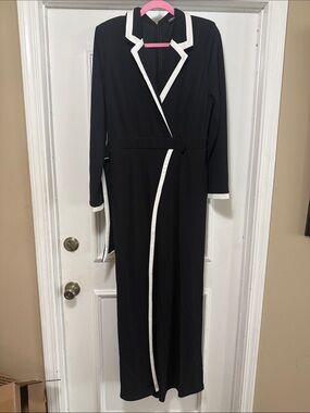 Elegant Black Wrap pant suite with White Trim - Classic Lounge Wear Sz L